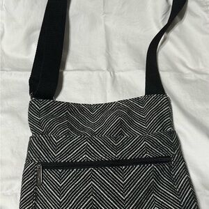 Thirty-One Black and White Chevron Crossbody Bag